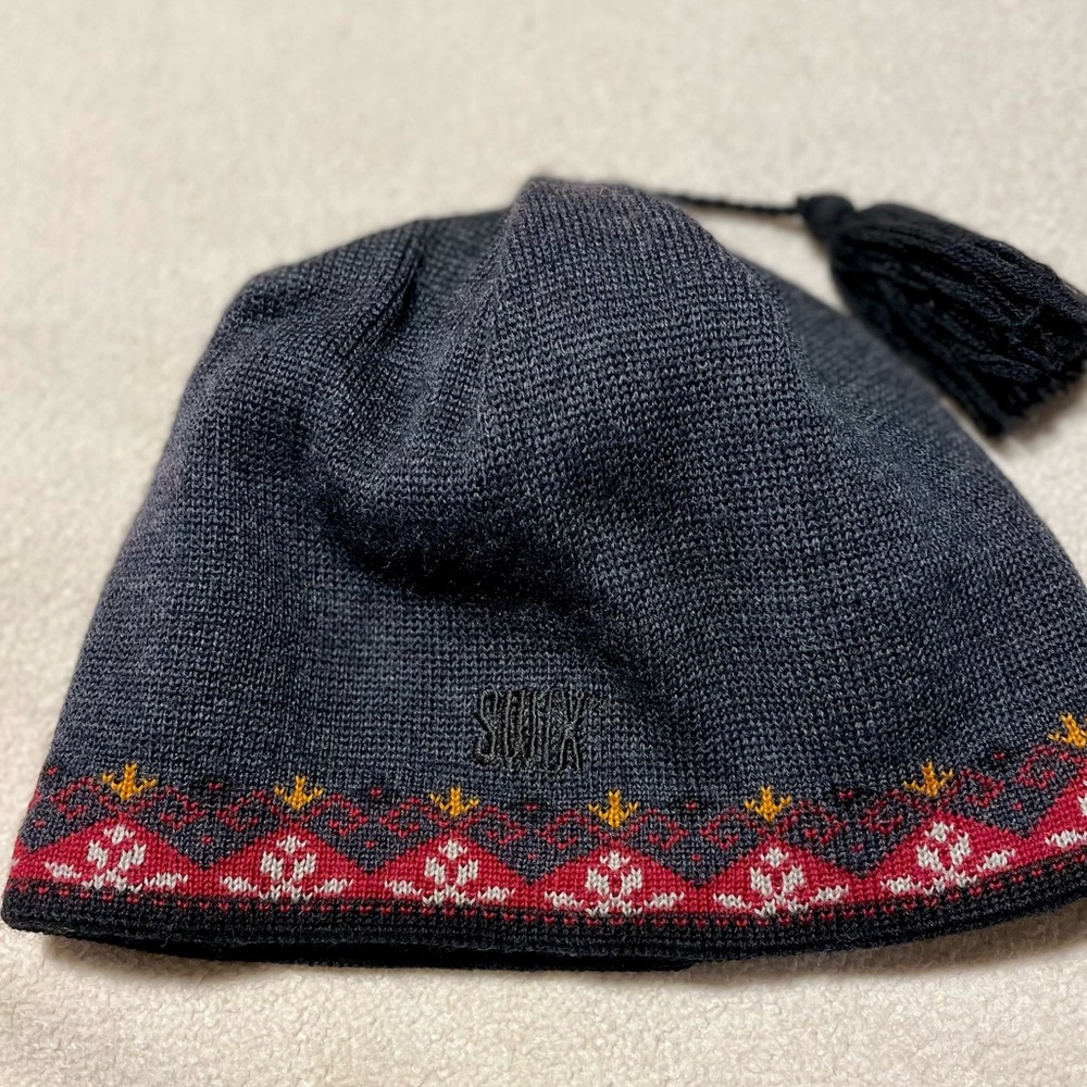 Swix Unisex Beanie Hat One Size Ski Skiing Hiking 100% Wool Made in Canada